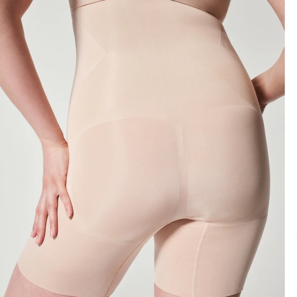 SPANX High-Waisted Mid-Thigh Short Sz L Soft Nude NWOT - Picture 3 of 8